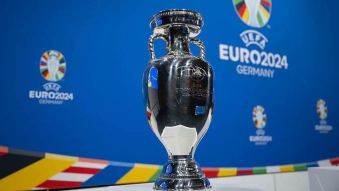 UEFA Euro प्रत्येक टीम