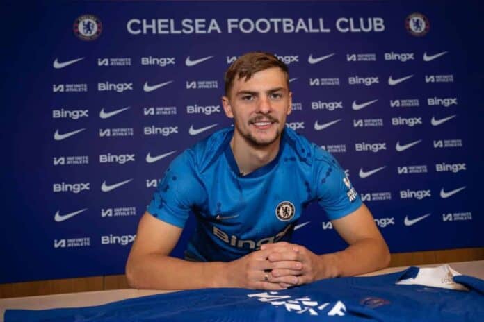 GRfOGRMWQAAKGxa-jpeg हॉल