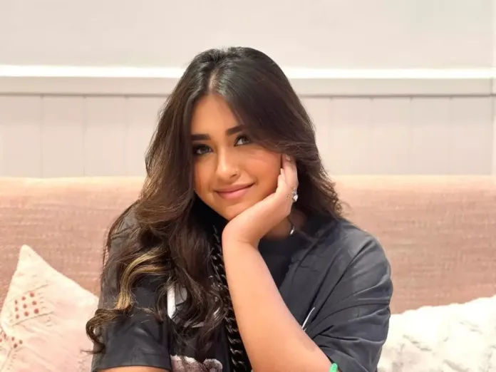 Pakistani-TikToker-Minahil-Malik-1068x801 मिनाहिल मलिक का डांस वीडियो इंटरनेट पर धूम मचा रहा है