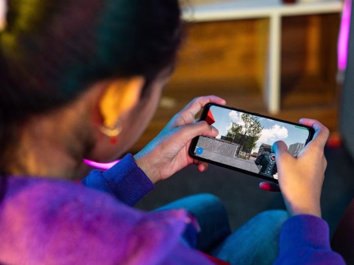 सबसे अच्छा गेमिंग फोन 2025: आपके लिए परफेक्ट गेमिंग स्मार्टफोन चुनने का संपूर्ण गाइड