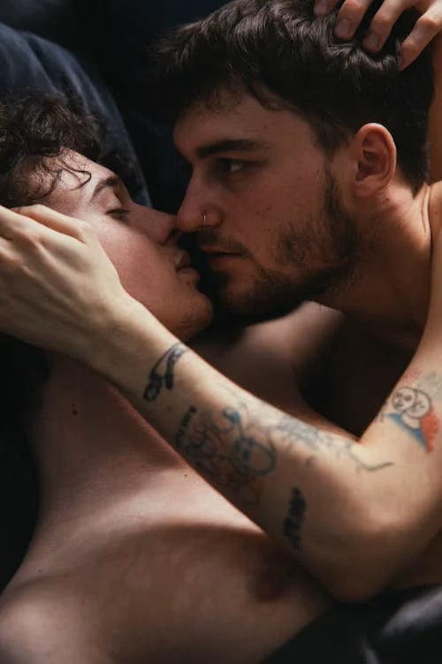 Aadami ka BF: दोस्ती, प्यार और रिश्तों की अनोखी कहानी