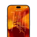 डिजाइन संबंधी अफवाहों के बावजूद iPhone 18 Pro में सेंटर-अलाइन्ड डायनेमिक आइलैंड बरकरार रहेगा।
