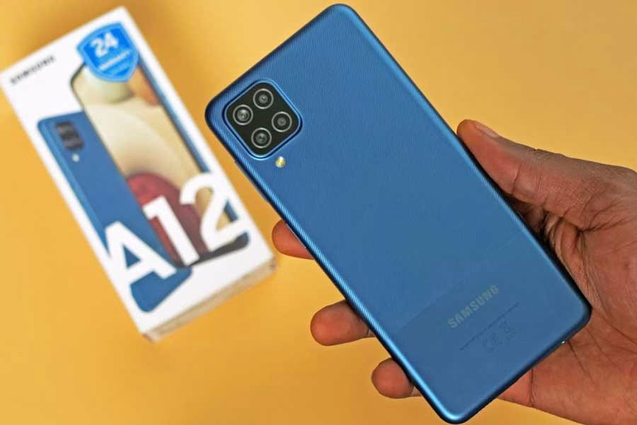 Samsung Budget Phones Under 15000